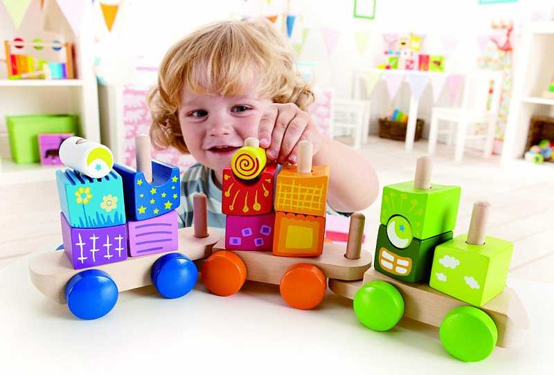Игрушки для детей от 1 до 2 лет: для девочек и мальчиков с фото и рейтингом