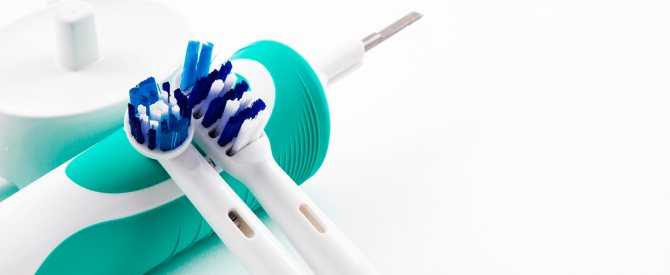 Что нужно знать об электрических зубных щетках? - стоматология москвы "королевская улыбка"