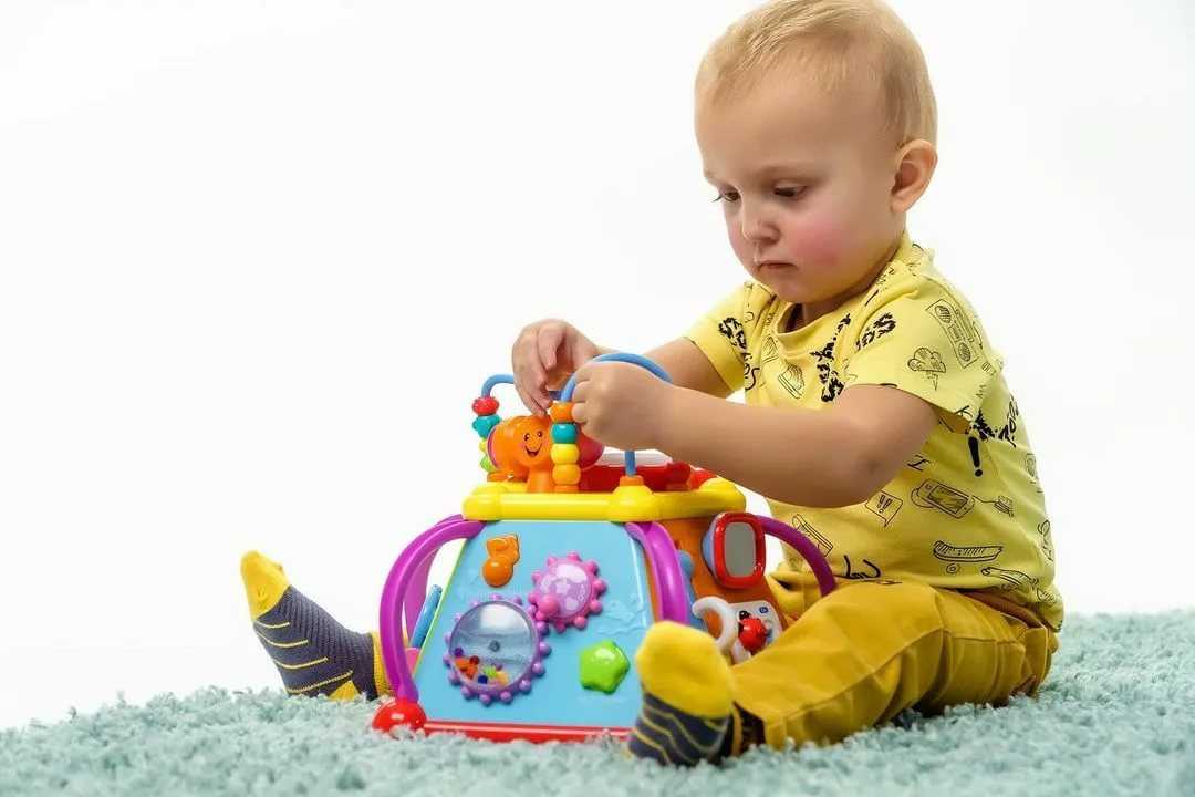 Рейтинг лучших игрушек для мальчика 1 года | детские товары