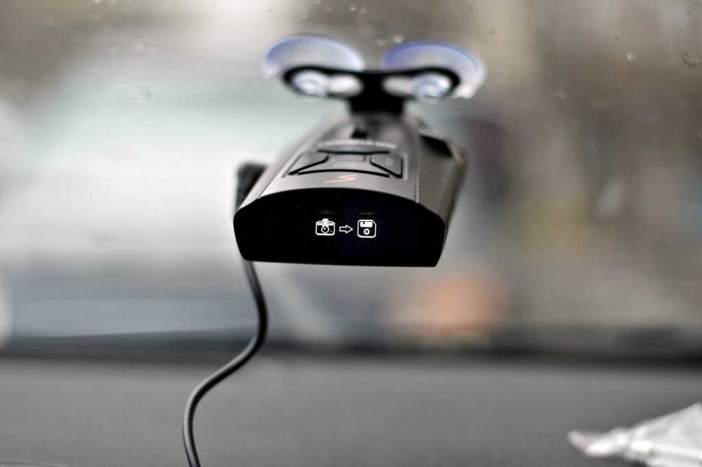 Выбираем лучший радар-детектор (антирадар) для автомобиля