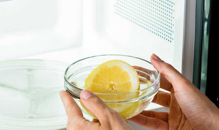 Как почистить микроволновку внутри от жира и нагара в домашних условиях с помощью уксуса