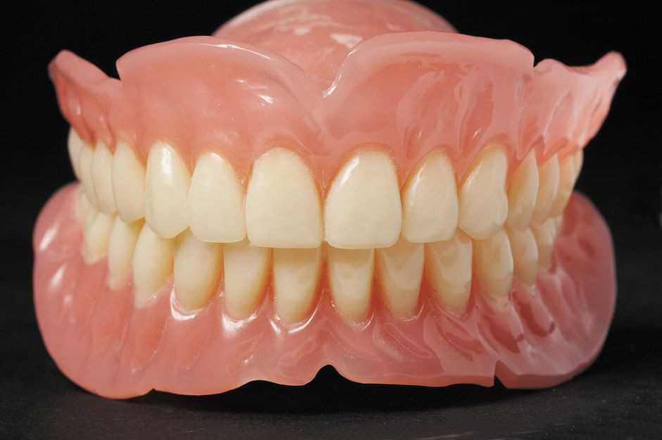 Зубные протезы нового поколения: без неба, при полном отсутствии зубов, при частичном отсутствии зубов.