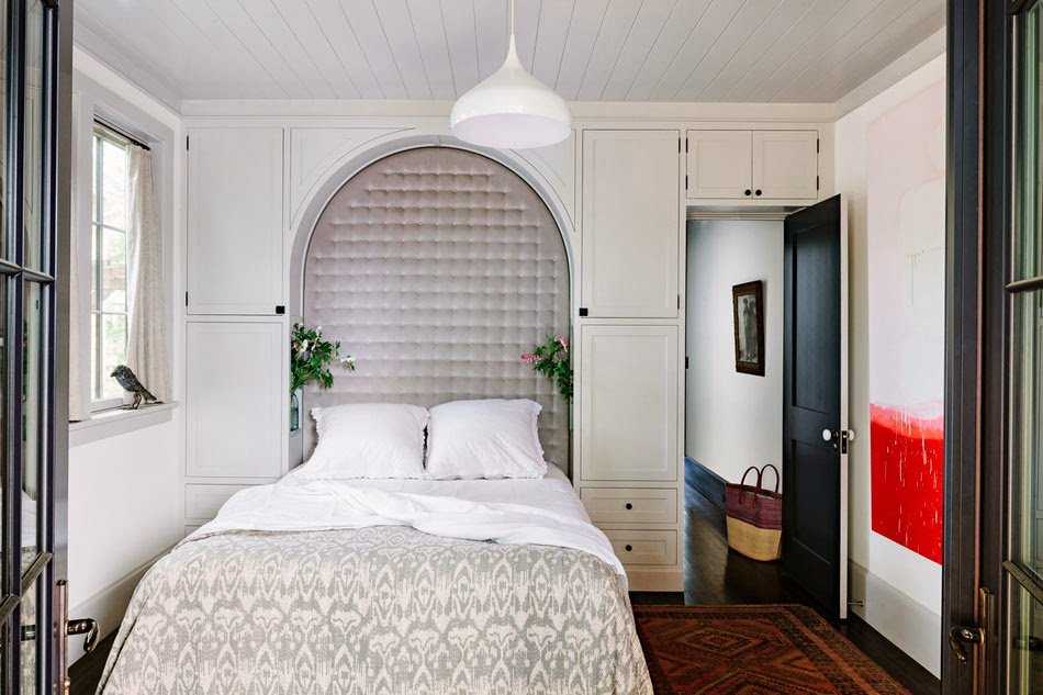 Декор спальни — 130 фото идей и оригинальных украшений, советы по подбору декора с реальными примерами