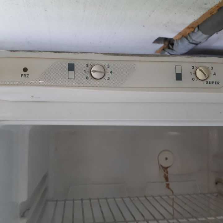 Холодильник индезит двухкамерный как выставить температуру