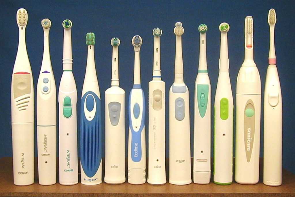 Электрические зубные щетки: польза и вред, мнение врача