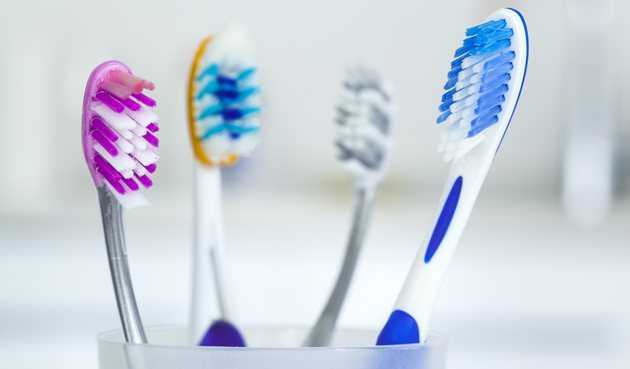 Лучшие электрические зубные щетки: рейтинг 2021 года