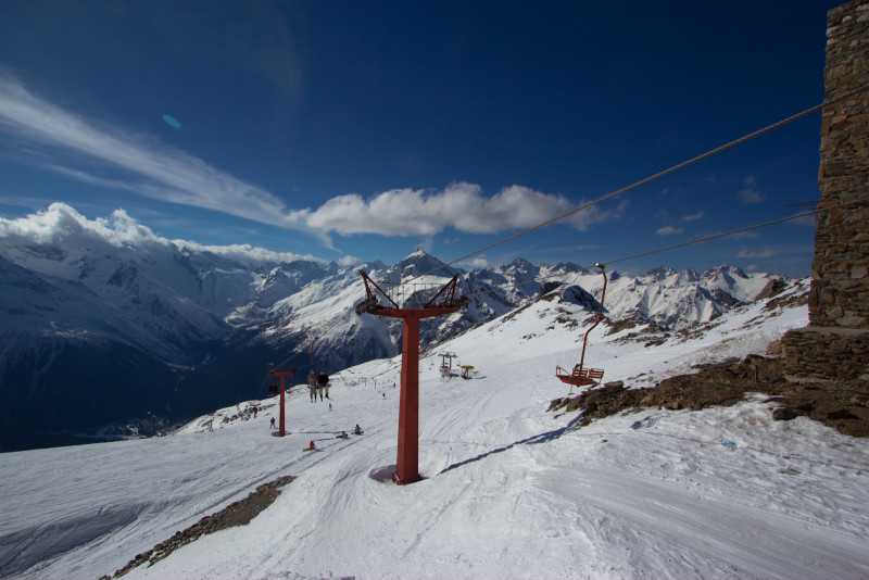 Лучшие горнолыжные курорты мира. Чем манит отдыхающих Швейцария, Канада, Франция и другие страны? Достоинства и недостатки популярных мест отдыха.
